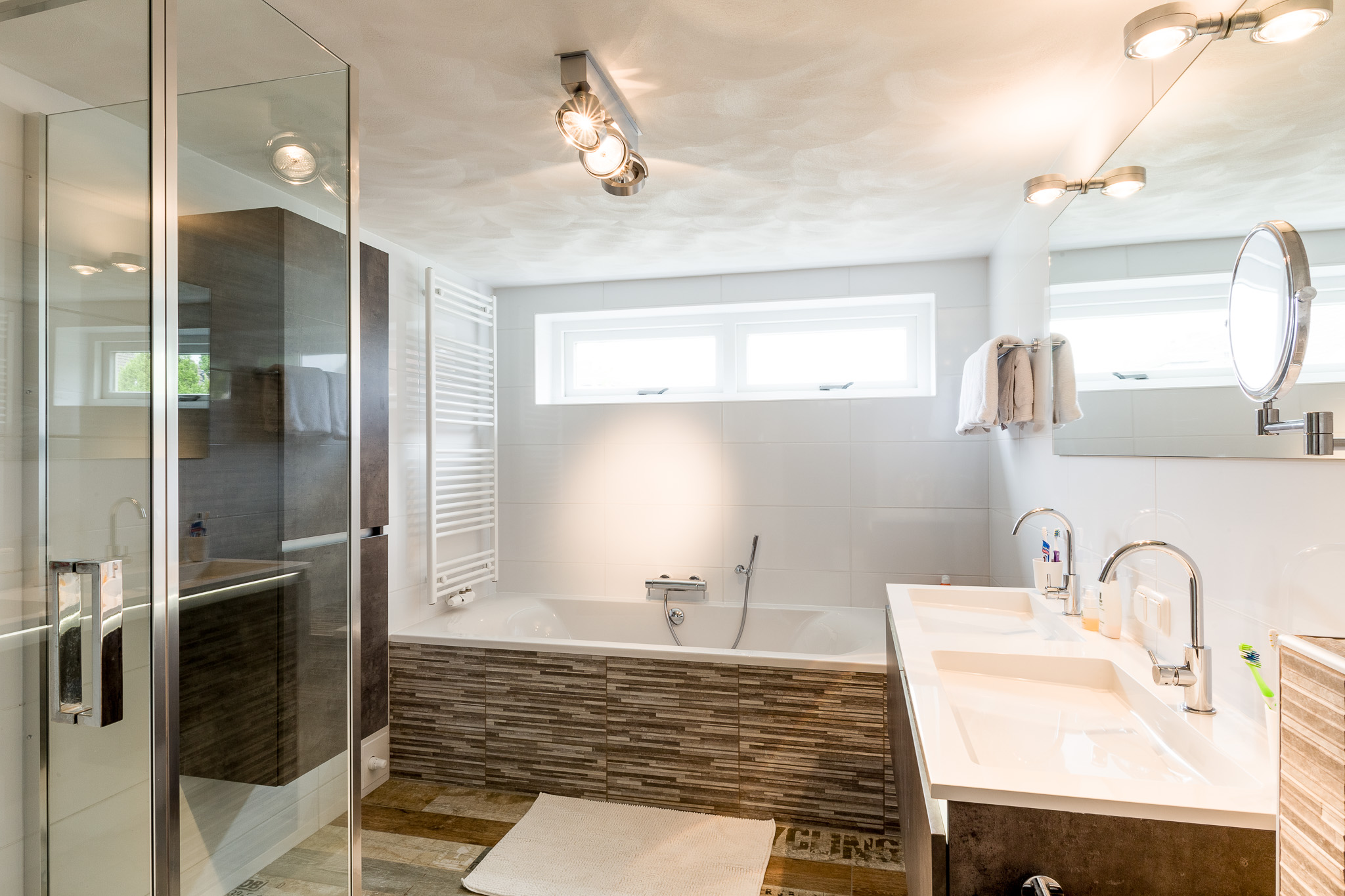 FAMA20160514-0285-HDR